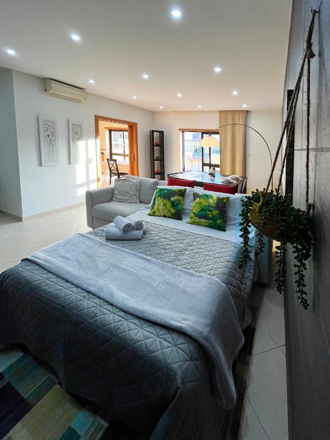 Sunset Lagos Apartment Luaran gambar